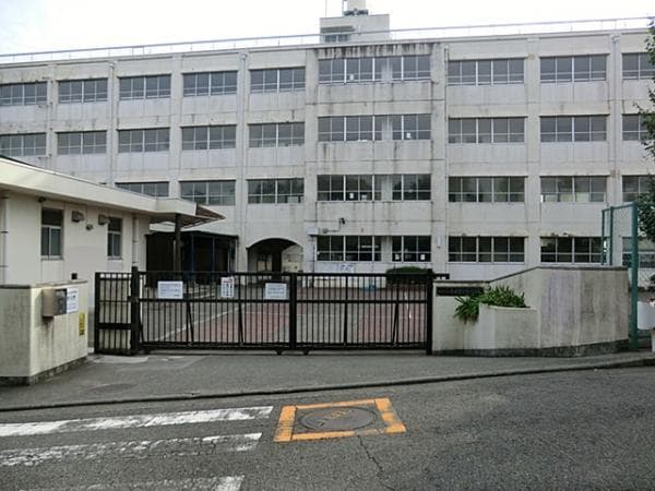 中学校