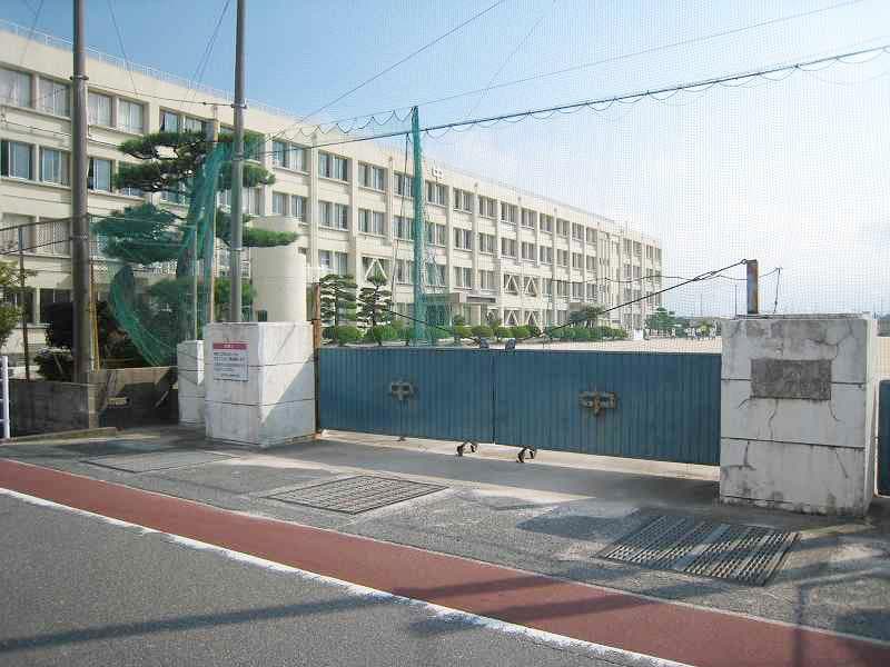 中学校